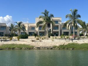 Lubana Island — премиальные апартаменты и виллы на берегу лагуны в Hawana Salalah, Оман